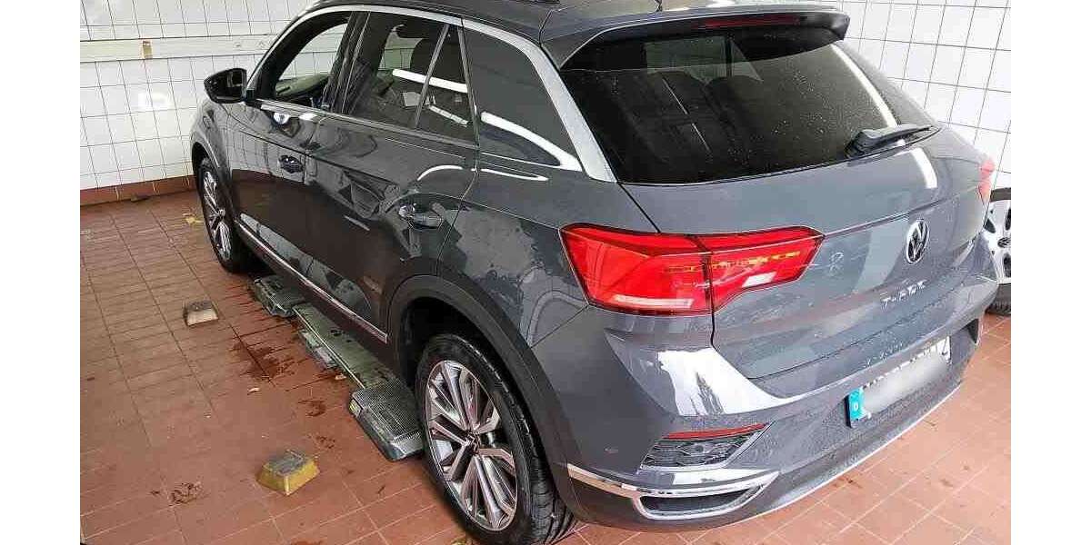 VW T-Roc Active 1.0 TSI NAVI KAMERA ACC ALU APS LED S 35.733 km 19.488 &euro; Bergkamen 59192