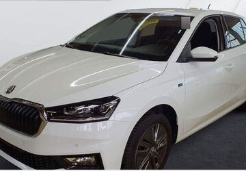Skoda Fabia 14.690 km 22.922 &euro; Dortmund 44309