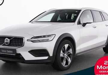 Volvo V60 Cross Country 48.780 km 32.950 &euro; Witten 58453