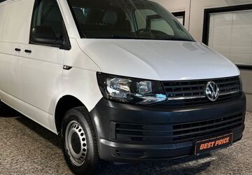 VW T6 Transporter 221.000 km 10.990 &euro; Unna 59425
