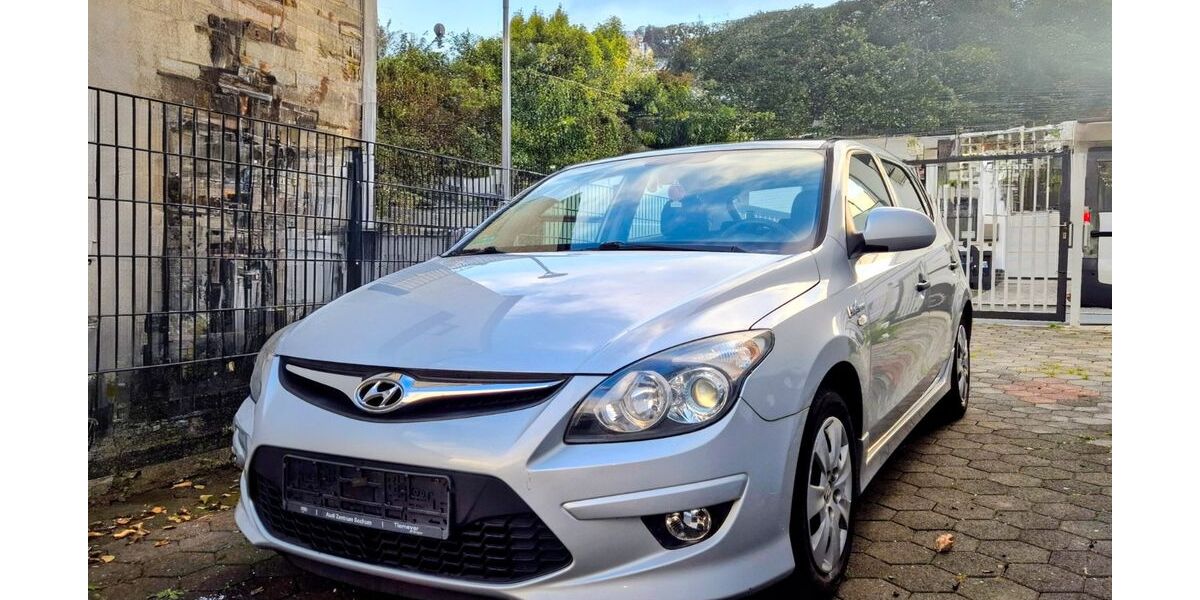 Hyundai i30 200.641 km 3.500 &euro; Bochum 44793