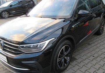 VW Tiguan 60.050 km 26.590 &euro; Bochum 44795