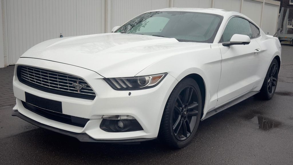 Ford Mustang 110.507 km 16.900 &euro; Gelsenkirchen 45884