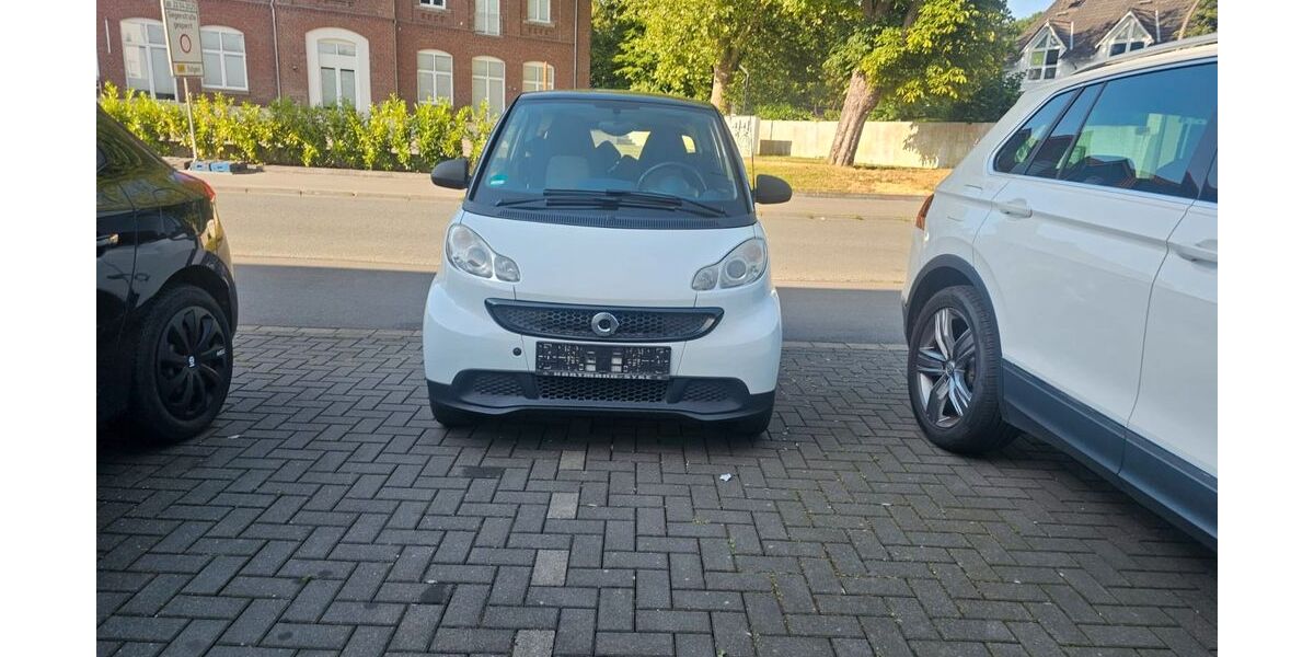 Smart ForTwo 145.470 km 3.890 &euro; Dortmund 44359