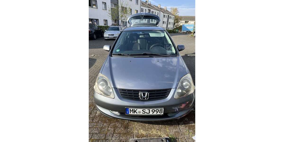 Honda Civic 154.000 km 2.000 &euro; Hemer 58675