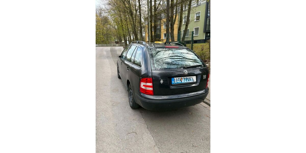 Skoda Fabia 262.000 km 1.600 &euro; Hagen 58097