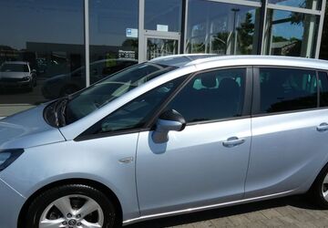 Opel Zafira Tourer 96.000 km 8.500 &euro; Bergkamen 59192