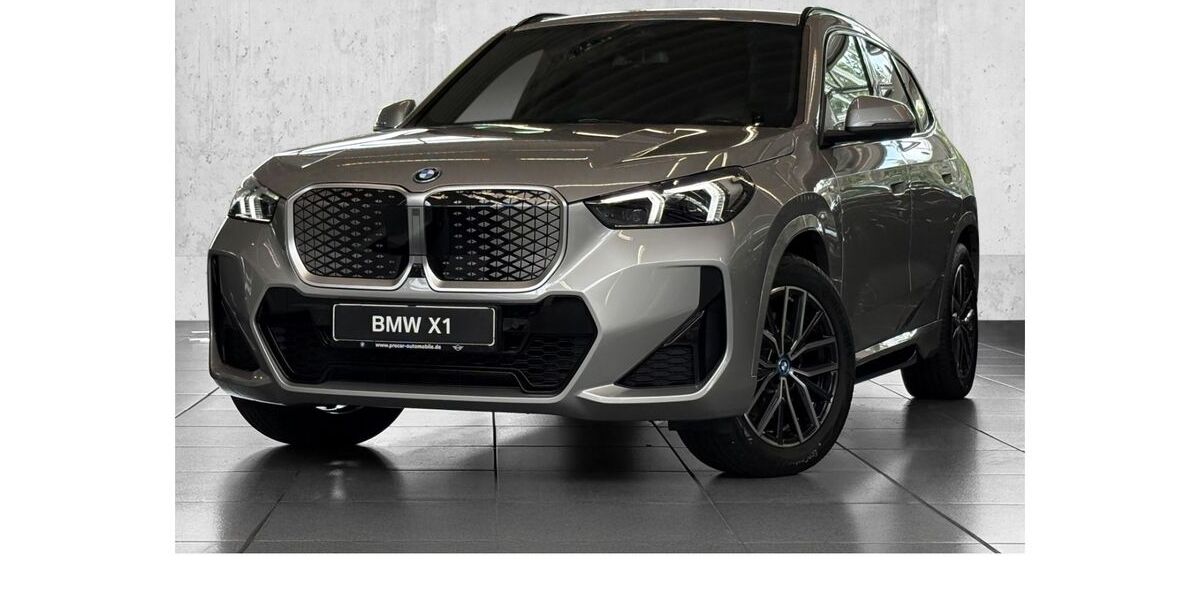 BMW iX1 2.990 km 51.990 &euro; Sprockhövel 45549