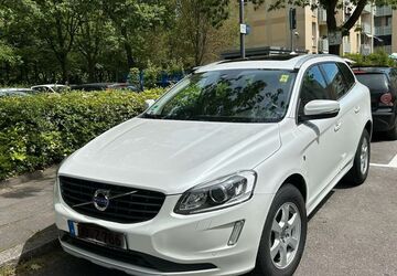Volvo XC60 167.000 km 15.700 &euro; Dortmund 44328