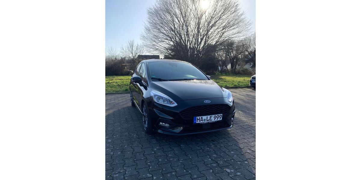 Ford Fiesta 66.800 km 11.999 &euro; Hagen 58093