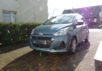 Hyundai i10 25.000 km 8.400 &euro; Waltrop 45731