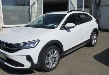 VW Taigo Life 1.0 TSI NAVI KAMERA ALU ACC LED APS SIT 34.400 km 19.988 &euro; Bergkamen 59192