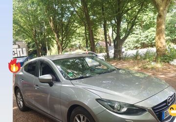 Mazda 3 117.000 km 10.700 &euro; Dortmund 44147