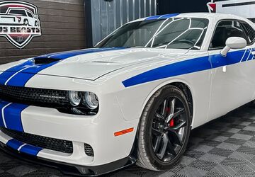 Dodge Challenger 39.000 km 28.700 &euro; Bochum 44809