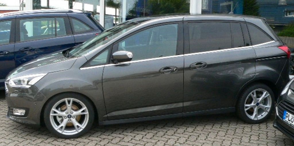 Ford Grand C-Max 92.400 km 11.300 &euro; Hattingen 45525