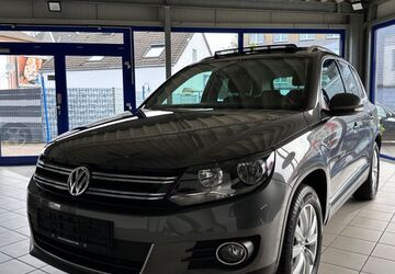 VW Tiguan 96.000 km 11.999 &euro; Bochum 44809