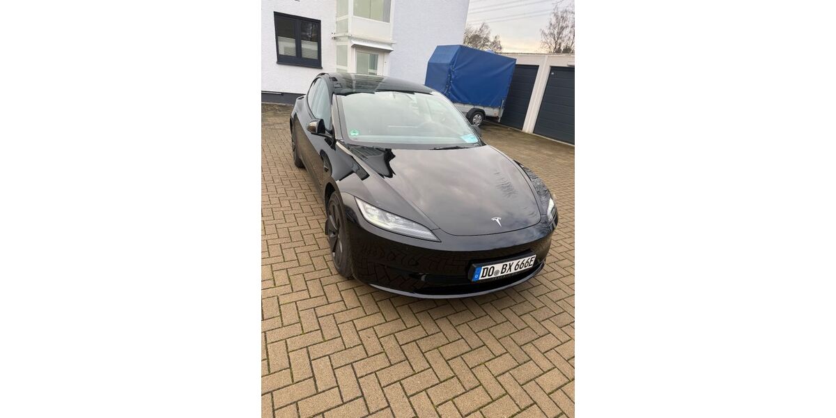 Tesla Model 3 22.500 km 34.400 &euro; Dortmund 44265