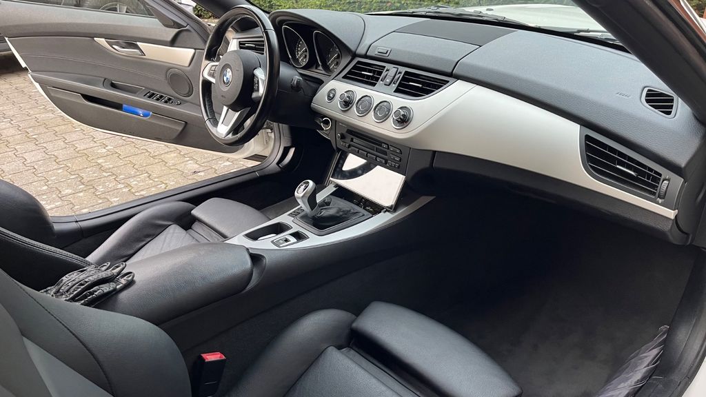 BMW Z4 99.911 km 21.900 &euro; Herne 44627