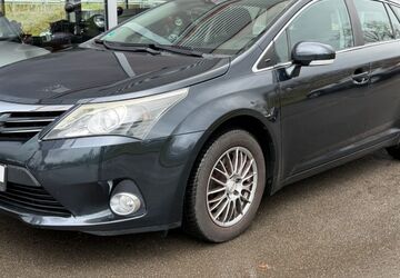 Toyota Avensis 165.000 km 6.999 &euro; Schwerte 58239