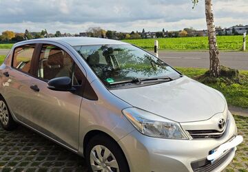 Toyota Yaris 190.750 km 3.500 &euro; Herten 45701