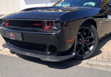 Dodge Challenger 67.000 km 33.900 &euro; Unna 59425