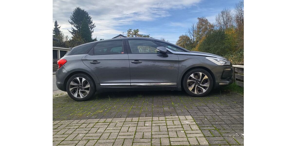 Citroen DS5 125.000 km 11.980 &euro; Dortmund 44388
