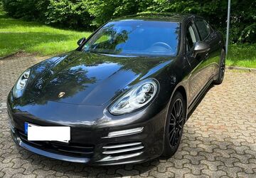 Porsche Panamera 69.300 km 46.990 &euro; Dortmund 44229