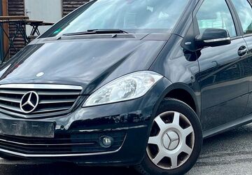 Mercedes-Benz A 160 90.335 km 3.250 &euro; Gelsenkirchen 45884