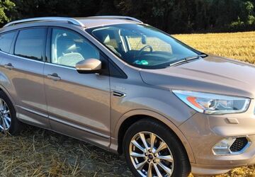 Ford Kuga 79.000 km 18.850 &euro; Oer-Erkenschwick 45739